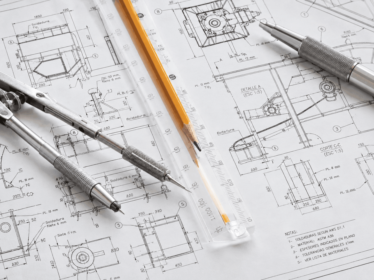 Proyectos industriales llave en mano: diseño, fabricación e instalación